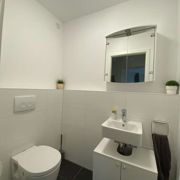 ***Exklusive gehobene 2-Zimmer-Wohnung - Barrierefrei - KfW 70-Haus - Balkon - im Bogenhof Aachen***