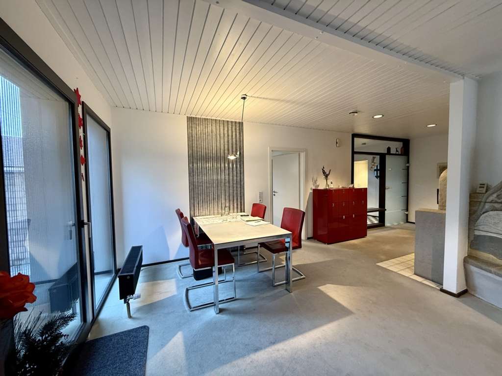 Immobilie in Rheinzabern - Wohnen auf einer Ebene - gepflegter Bungalow mit Wohlfühlfaktor - Bild 3