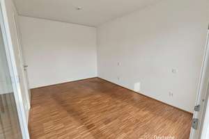 Großzügige 2 Zimmerwohnung mit Einbauküche in zentraler Münchner Lage – Die vollständige Adresse der Immobilie erhältst du vom Anbieter., 80686 Land in Sonne, München – Vorschaubild 4