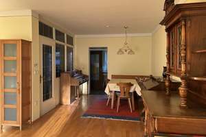 5-Zimmer Reihenmittelhaus in Waldkraiburg mit Garten und Garage – Die vollständige Adresse der Immobilie erhältst du vom Anbieter., 84478 Waldkraiburg – Vorschaubild 5