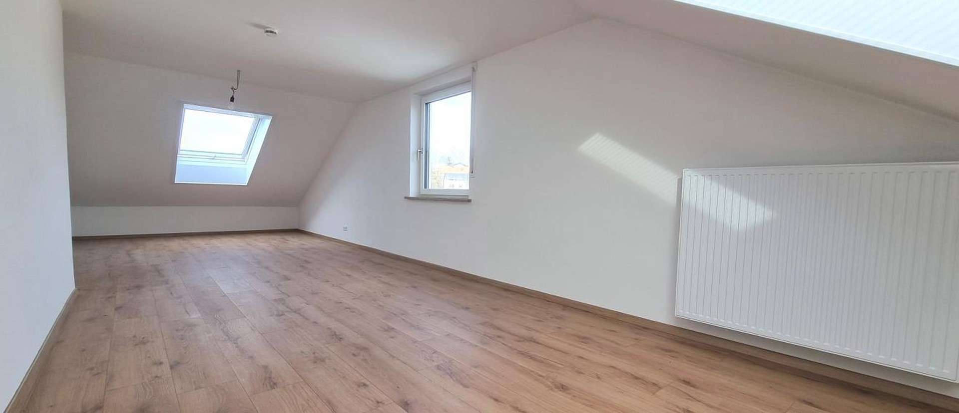 Immobilie in Günzburg - Großzügige bezugsfertige DHH - wertig modernisiert - in 89312 Günzburg-Reisensburg - Bild 5