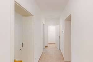 Perfekt für kleine Familien! Schöne 3-Zimmer-Wohnung mit Balkon in der Weststadt. – Moningerstraße 9, 76135 Weststadt, Karlsruhe – Vorschaubild 13