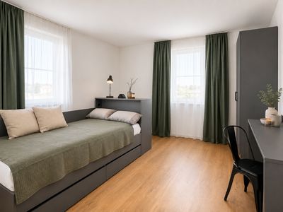 Voll möbliertes 3-Raum-Apartment - WG geeignet