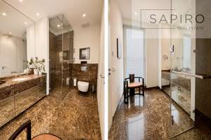EXKLUSIVES PENTHOUSE MIT WEITLÄUFIGEN TERRASSEN, 
ÜBER 3,20 M HOHEN DECKEN AM OLIVAER PLATZ – Die vollständige Adresse der Immobilie erhältst du vom Anbieter., 10707 Wilmersdorf, Berlin – Vorschaubild 5