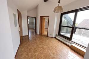Mehrfamilienhaus / Generationenhaus in ruhiger Lage – Walkürenstraße 4, 82110 Germering – Vorschaubild 15