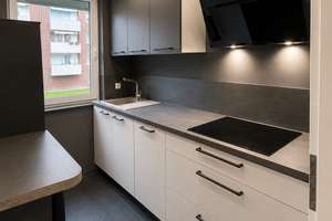 Exklusiv kernsanierte 3-Zimmer-Wohnung (2025) mit Balkon ins Grüne – voll möbliert – ideal für Expat – Am Pflanzkamp 60, 40229 Eller, Düsseldorf – Vorschaubild 6