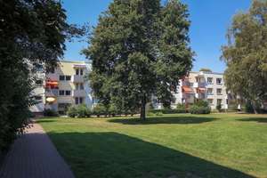 Wohlfühlen in Detmerode: Lichtdurchflutete Wohnung mit 2 Loggien – Goerdelerstr. 21, 38444 Detmerode, Wolfsburg – Vorschaubild 2