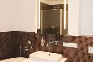 Die ist es! + Parkett + Fußbodenheizung + Lift + ruhige Lage + Wanne & Dusche + 10m² Balkon – Schönbachstraße 89, 4299 Stötteritz, Leipzig – Vorschaubild 2