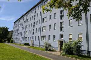 Gemütliche 3-Raumwohnung sucht nette Mieter – Karl-Heft-Str.  23, 4249 Leipzig – Vorschaubild 1