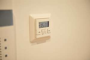 Toll geschnittene Freie neuwertige Etagenwohnung mit  Balkon  zu verkaufen – Bergstr. 32, 4315 Neustadt-Neuschönefeld, Leipzig – Vorschaubild 13
