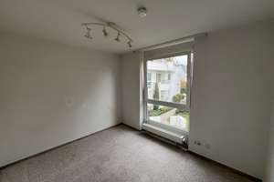 Ansprechende, helle 4-Raum-Wohnung mit EBK, in ruhiger Gartenanlage – Platter Straße 162b, 65193 Nordost, Wiesbaden – Vorschaubild 9