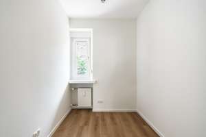 JETZT *Paul & Partner* ERSTBEZUG NACH SANIERUNG, TIEFGARAGENSTELLPLATZ & MÜNCHENS TOPLAGE! 162 – Die vollständige Adresse der Immobilie erhältst du vom Anbieter., 81677 Steinhausen, München – Vorschaubild 17