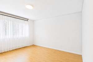 Grüne Aussichten inklusive: vermietete 4-Zimmer-Wohnung mit Balkon im beliebten Dachswald – 70569 Dachswald, Stuttgart – Vorschaubild 7