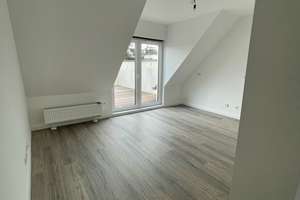 Attraktive 4-Zimmer-Dachgeschoss-Maisonette mit Terrasse & Einbauküche in Mannheim-Seckenheim – Die vollständige Adresse der Immobilie erhältst du vom Anbieter., 68239 Seckenheim, Mannheim – Vorschaubild 3