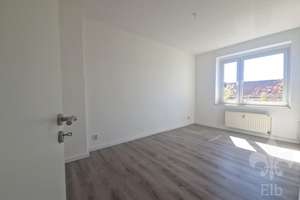 3 Raum Wohnung mit Einbauküche im Süden von Magdeburg ab sofort für nette Mieter bezugsfertig – Alt Fermersleben 12b, 39122 Fermersleben, Magdeburg – Vorschaubild 2