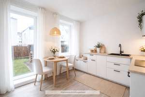 Kuschelige 2 Zimmer-Wohnung mit offener Einbauküche * Sonnen-Balkon * perfekt für Studenten & Azubis – Westhoffstraße 53, 23554 Sankt Lorenz Nord, Lübeck – Vorschaubild 3