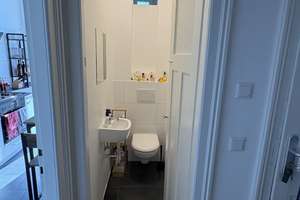 Schöne 2-Zimmer-Altbauwohnung mit Balkon & neuer Küche in zentraler Lage – 60326 Gallus, Frankfurt am Main – Vorschaubild 14