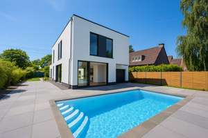 Köln-Lövenich || Neubau-Erstbezug || 5 Schlafzimmer || Pool & Kamin – Die vollständige Adresse der Immobilie erhältst du vom Anbieter., 50859 Lövenich, Köln – Vorschaubild 2