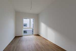 Attraktive 4-Zimmer-Wohnung für Familien und Paare – Gelnhäuser Straße 66, 63505 Langenselbold – Vorschaubild 4