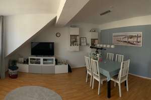 Wohnen über den Dächern der List: 3-Zimmer-Dachgeschosswohnung mit Dachloggia – Cranachstr. 00, 30177 List, Hannover – Vorschaubild 4