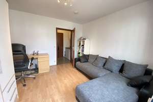 Helles 1-ZKB Appartement mit Balkon für Studenten