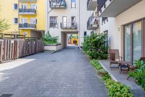 4-Zimmer-Familienwohnung am Weinbergspark mit Tiefgarage – Die vollständige Adresse der Immobilie erhältst du vom Anbieter., 10119 Mitte (Ortsteil), Berlin – Vorschaubild 13