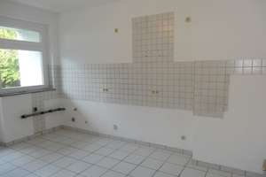 SCHÖNE 3 Zi. EG-WOHNUNG IN ESSEN HOLSTERHAUSEN MIT GARTENMITBENUTZUNG – Die vollständige Adresse der Immobilie erhältst du vom Anbieter., 45147 Frohnhausen, Essen – Vorschaubild 6