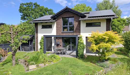 Bild von Stilvolles Haus mit idyllischem Garten in Berenbostel – perfekt für Paare & Singles 