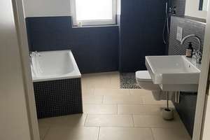 Zentral gelegene Erdgeschosswohnung mit Terrasse – 40211 Stadtmitte, Düsseldorf – Vorschaubild 7