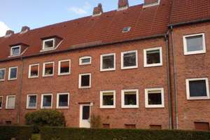 ---ANFRAGESTOPP---Schöne 2,5 Zimmer Wohnung am Schwanenseeplatz--- – Schwanenseeplatz 5, 24148 Wellingdorf, Kiel – Vorschaubild 1