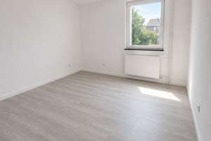 Erstbezug nach umfangreicher Sanierung- einziehen und wohlfühlen – Die vollständige Adresse der Immobilie erhältst du vom Anbieter., 47139 Beeck, Duisburg – Vorschaubild 3