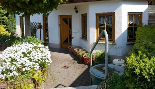 Bild von Super großzügiges u. gemütliches Wohnhaus incl. Einliegerbereich.