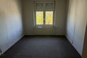 Sanierungsbedürftiges Mehrfamilienhaus als Altbau – Die vollständige Adresse der Immobilie erhältst du vom Anbieter., 47137 Mittelmeiderich, Duisburg – Vorschaubild 8