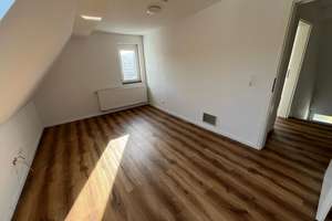 Kernsaniertes Einfamilienhaus mit Grundstück – Rodbachstr. 10, 74397 Pfaffenhofen – Vorschaubild 15