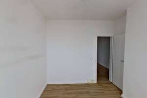 Gut geschnittene 3-Zimmer-Wohnung mit BALKON, Badewanne und EBK – Bernhard-Kellermann-Str. 19, 39120 Leipziger Straße, Magdeburg – Vorschaubild 10