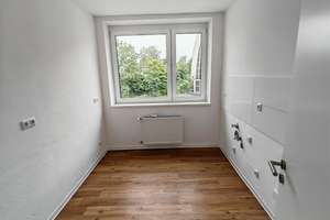 Frisch modernisiert! Ruhige & günstige 3-ZKB mit Balkon am Waldrand in Oberursel-Nord – Die vollständige Adresse der Immobilie erhältst du vom Anbieter., 61440 Oberursel (Taunus) – Vorschaubild 5