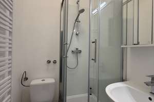 Top geschnittene 2-Zimmer-Whg. inkl. EBK und Balkon Nähe Schreventeich – Weißenburgstraße 46, 24103 Schreventeich, Kiel – Vorschaubild 4