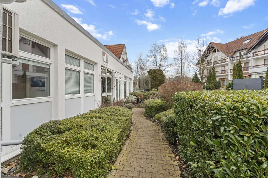 Vielseitig nutzbar - Erdgeschosswohnung mit Loft Charakter in Friedrichshafen