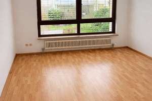 Blick ins Grüne am Wöhrder See: 4 Zimmer, 2 Loggien & TG – Doktor-Carlo-Schmid-Straße 86, 90491 St. Jobst, Nürnberg – Vorschaubild 9