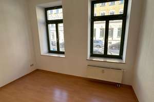 Günstige 3-Zimmer mit Laminat, Wanne, offener Kü. und Balkon in Bestlage am Küchwald! EBK mgl. – Winklerstraße 23, 9113 Schloßchemnitz, Chemnitz – Vorschaubild 2