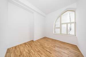 *** Attraktives Loft * 4 Zimmer * Terrasse * 2 Bäder * Gehobene Ausstattung *** – Straße der Nationen 80b, 9111 Zentrum, Chemnitz – Vorschaubild 3