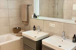 Wohnen mit Charakter: 4-Zimmer-Wohnung in Stuttgart-West – Die vollständige Adresse der Immobilie erhältst du vom Anbieter., 70197 Kräherwald, Stuttgart – Vorschaubild 12