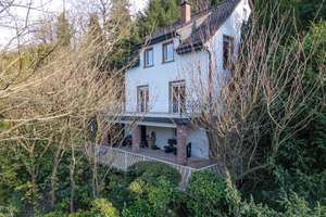 Ein verborgenes Juwel: Historisches Einfamilienhaus mit spektakulärem Neckarblick – Die vollständige Adresse der Immobilie erhältst du vom Anbieter., 69118 Schlierbach, Heidelberg – Vorschaubild 2