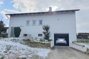 Viel Platz, hell, mit PV-Anlage: Freistehendes Familienhaus, auf großem Grundstück! – Schwandorf (Kreis) – Vorschaubild 2