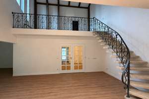 4,5-Zimmer-Wohnung in Köln-Marienburg (frisch renoviert) – Mehlemer Straße 30, 50968 Marienburg, Köln – Vorschaubild 2