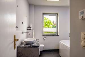 Exklusives Eigenheim mit zwei Wohnungen, Kaminen, Wintergarten, Sauna & liebevoll angelegtem Garten – 4683 Naunhof – Vorschaubild 29