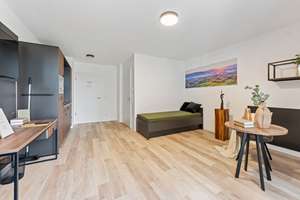 Möbliertes Business-Apartment "Single-Suite XL"  zum Verlieben! – Am Wallgraben 140, 70565 Wallgraben-West, Stuttgart – Vorschaubild 2