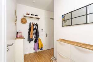 Southwest balcony in Altglienicke – stylish 3-bedroom apartment with comforts and an parking space! – Die vollständige Adresse der Immobilie erhältst du vom Anbieter., 12524 Altglienicke, Berlin – Vorschaubild 5