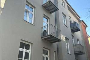 2 Zimmerwohnung mit Balkon in Augsburgs Innenstadt (Georg- und Kreuzviertel) – Volkhartstraße 18, 86152 Georgs- und Kreuzviertel, Augsburg – Vorschaubild 2