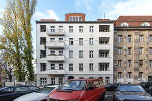 Mit Balkon in Friedrichshain: *Sonnige* BEZUGSFREIE 2-Zimmer-Gründerzeit-Wohnung + PROVISIONSFREI – Eckertstraße 17, 10249 Friedrichshain, Berlin – Vorschaubild 6